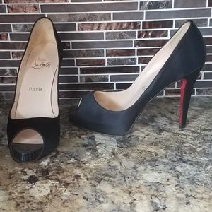 Gorgeous Black Red Bottoms!